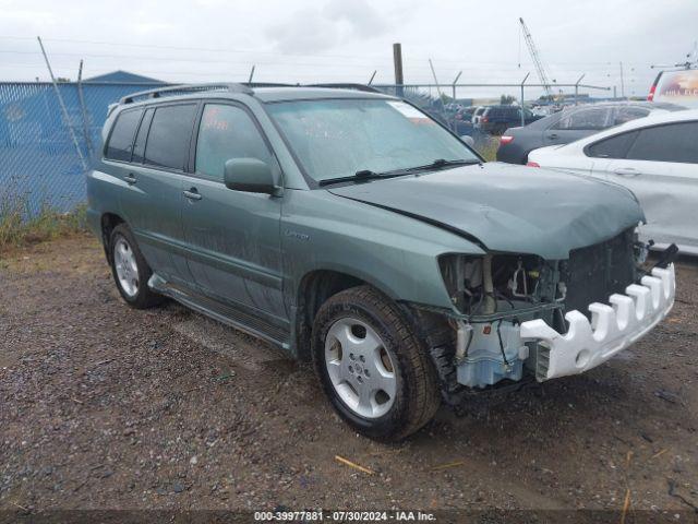  Salvage Toyota Highlander