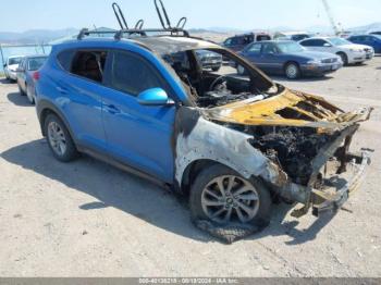  Salvage Hyundai TUCSON