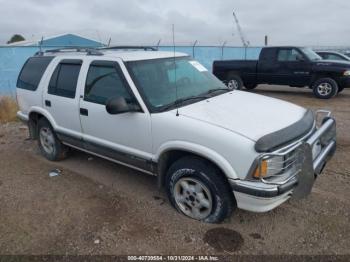  Salvage Chevrolet Blazer