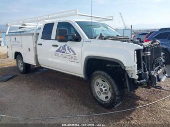  Salvage GMC Sierra 2500