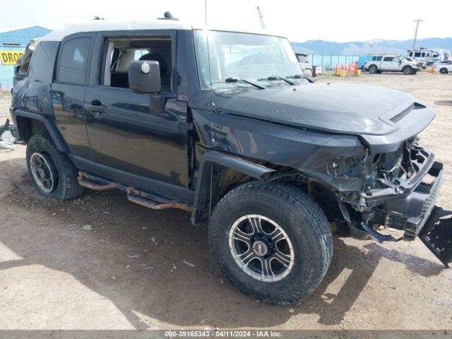  Salvage Toyota FJ Cruiser