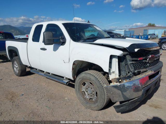  Salvage Chevrolet Silverado 2500