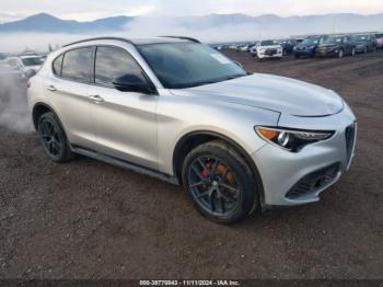  Salvage Alfa Romeo Stelvio