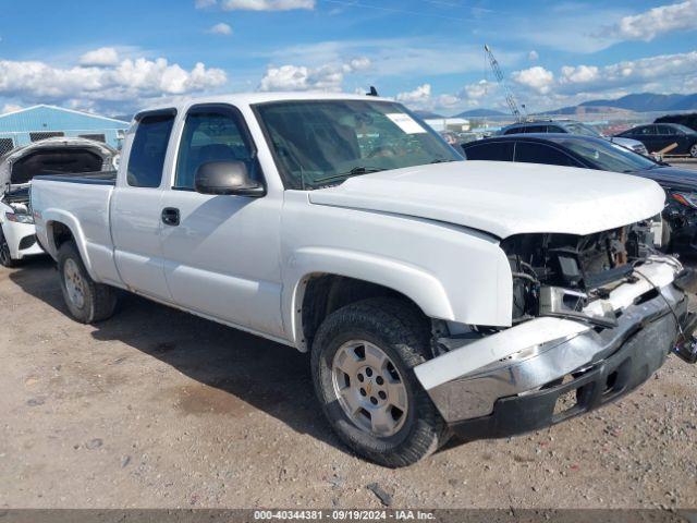  Salvage Chevrolet Silverado 1500