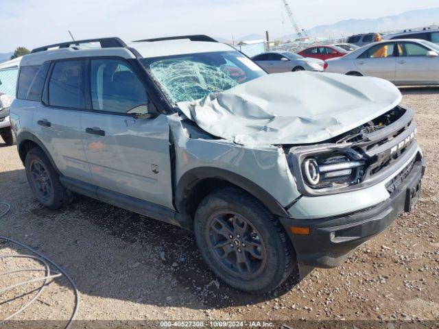  Salvage Ford Bronco