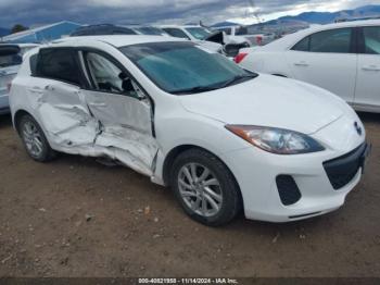  Salvage Mazda Mazda3