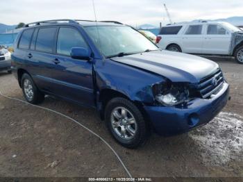  Salvage Toyota Highlander