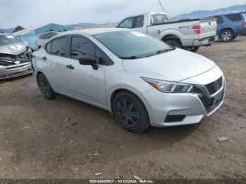  Salvage Nissan Versa