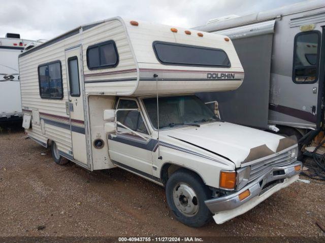  Salvage Toyota Pickup