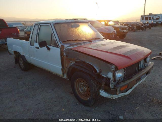  Salvage Toyota Pickup