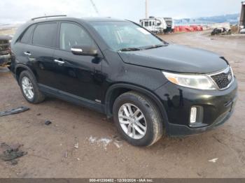  Salvage Kia Sorento