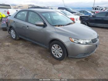  Salvage Kia Forte