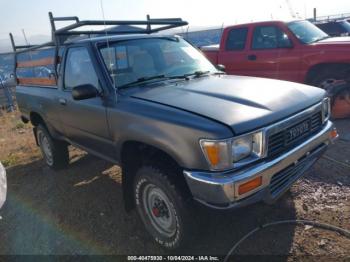  Salvage Toyota Pickup