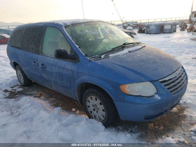  Salvage Chrysler Town & Country