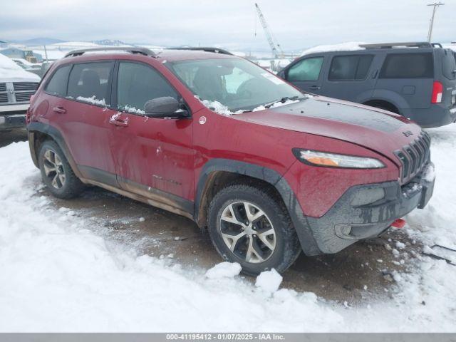  Salvage Jeep Cherokee