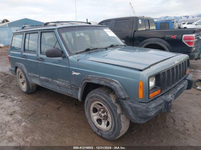  Salvage Jeep Cherokee