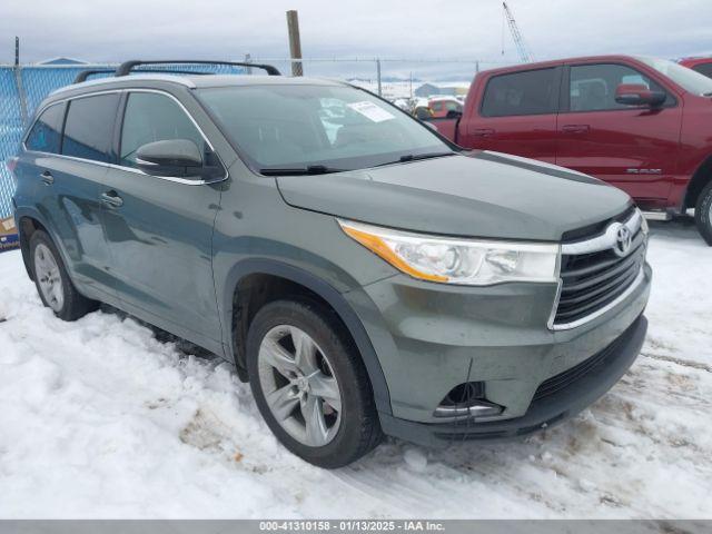  Salvage Toyota Highlander