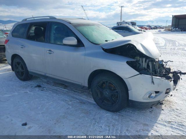  Salvage Nissan Pathfinder