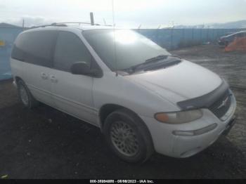  Salvage Chrysler Town & Country