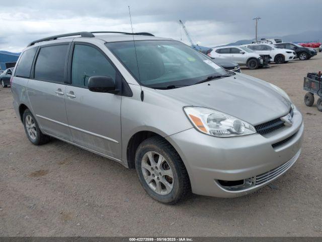 Salvage Toyota Sienna