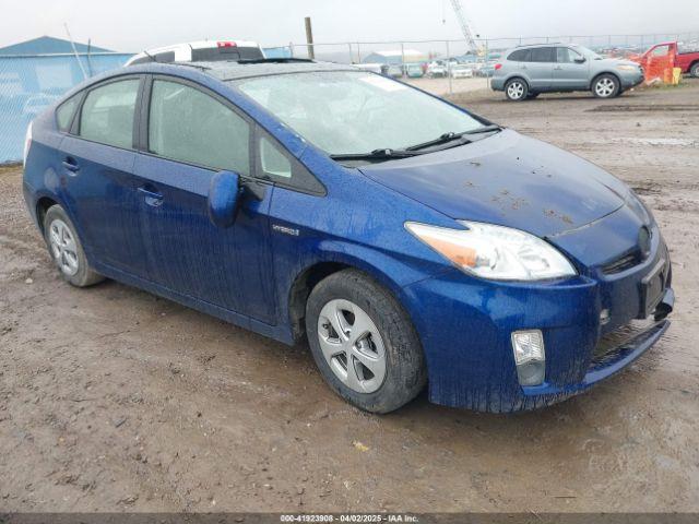  Salvage Toyota Prius