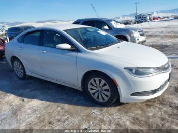  Salvage Chrysler 200