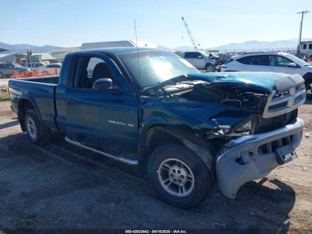  Salvage Dodge Dakota