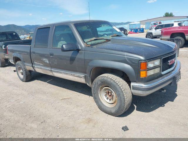  Salvage GMC Sierra 2500