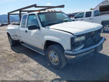  Salvage GMC Sierra 3500