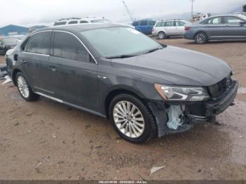  Salvage Volkswagen Passat