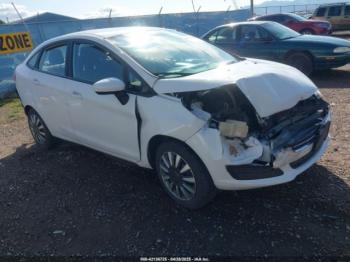  Salvage Ford Fiesta