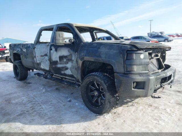  Salvage Chevrolet Silverado 2500