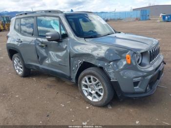  Salvage Jeep Renegade