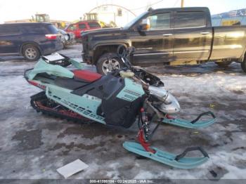  Salvage Ski-doo Freeride