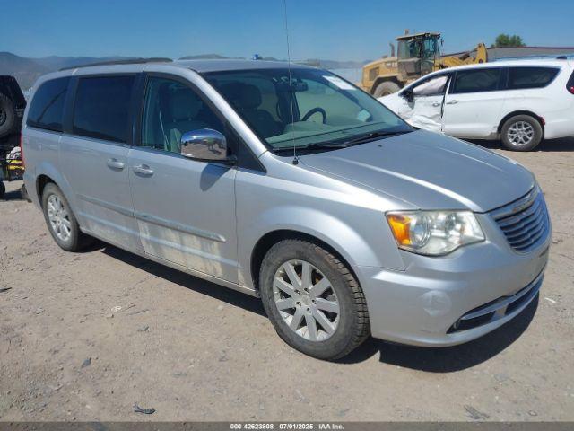  Salvage Chrysler Town & Country