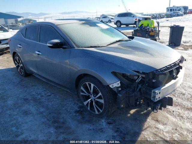  Salvage Nissan Maxima