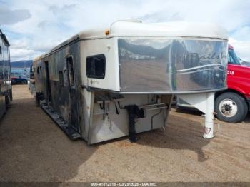  Salvage Trailwest Seirra