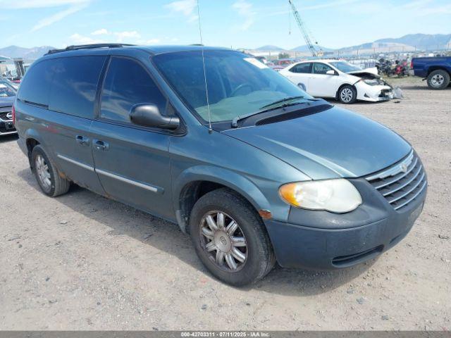  Salvage Chrysler Town & Country