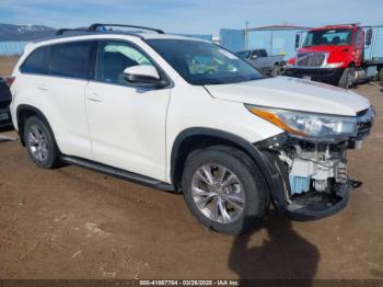  Salvage Toyota Highlander