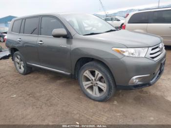  Salvage Toyota Highlander