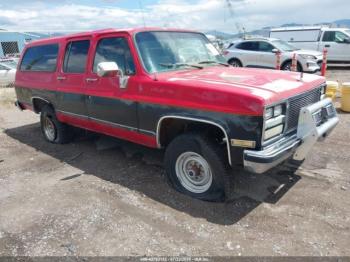  Salvage GMC Suburban