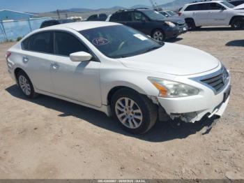  Salvage Nissan Altima