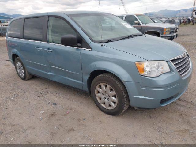  Salvage Chrysler Town & Country