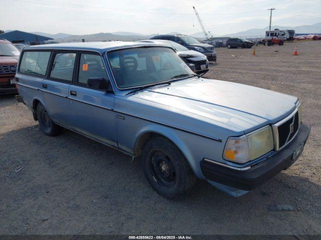  Salvage Volvo 245
