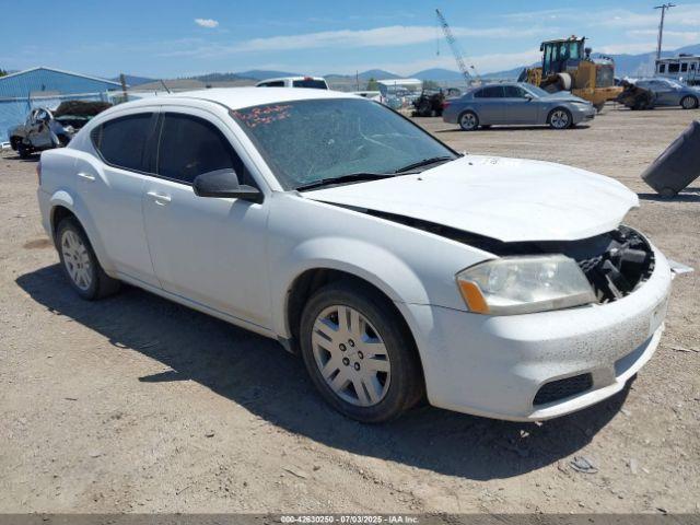  Salvage Dodge Avenger