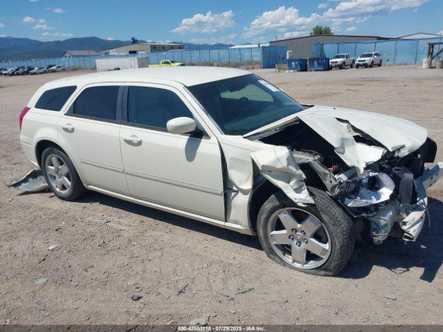  Salvage Dodge Magnum