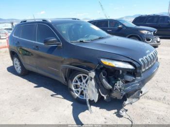  Salvage Jeep Cherokee