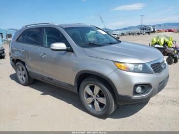  Salvage Kia Sorento