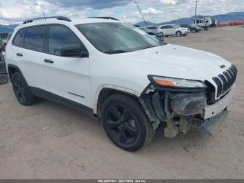  Salvage Jeep Cherokee