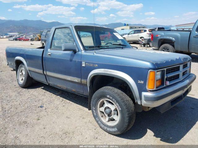 Salvage Dodge Dakota